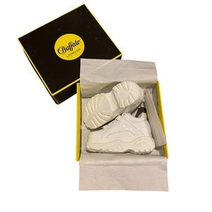 buffalo london platform sneakers